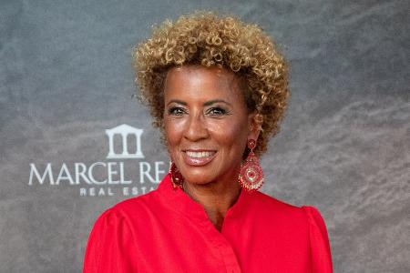 Mit Babyfoto: Arabella Kiesbauer gratuliert Tochter zum 18. Geburtstag