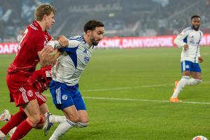 Schalke marschiert und vergrößert Fortunas Krise