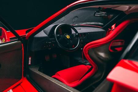 Ferrari F40 (1990) Ex Alain Prost ZFFGJ34B000083249