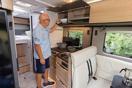 Küche, Hymer B-MC T 680, Wohnmobil, Camping, Premium, Urlaub