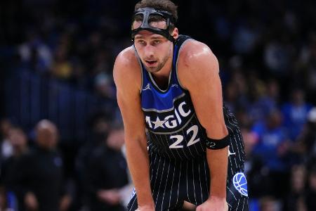 Verstauchung des linken Knöchels: Aufatmen bei Franz Wagner