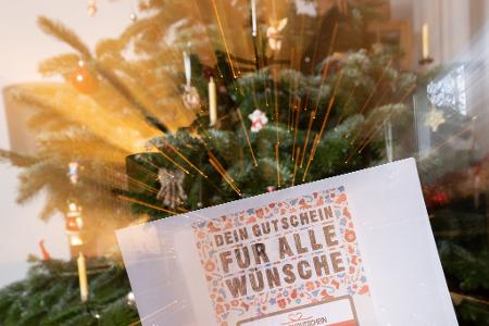 Weihnachtswünsche erfüllen sich heute manche gern selbst. (Archivbild)