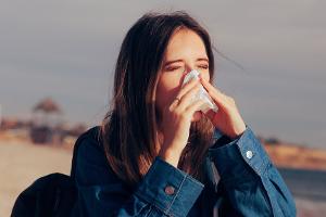 Krank im Urlaub? Diese Vorbereitungen machen es leichter