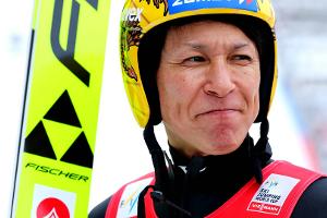 Altmeister Kasai überzeugt beim Saisonstart