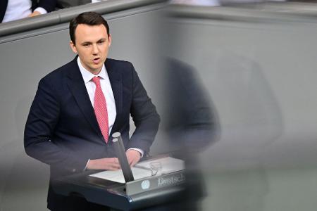 Der Vorsitzende der Jungen Gruppe der Union, Pascal Reddig (CDU), hat sich kritisch zum Rentenpaket positioniert, das aus seiner Sicht gegen die Prinzipien der Generationengerechtigkeit verstößt. (Archivfoto)