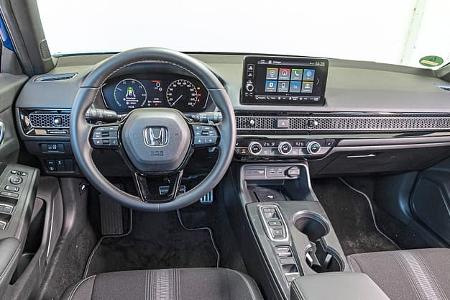 Honda Civic e:HEV Sport, Cockpit