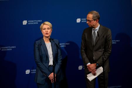 Manuela Schwesig und Hendrik Hoppenstedt wurden als Vermittlungsausschuss-Vorsitzende wiedergewählt. 