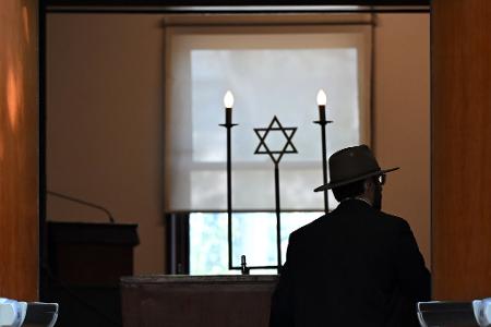 Kleytman wurde am Donnerstag auf einem jüdischen Friedhof beigesetzt.