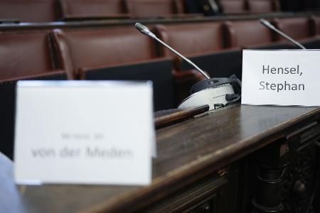 Blocks Ex-Mann Stephan Hensel kam nicht zu dem Kurztermin.