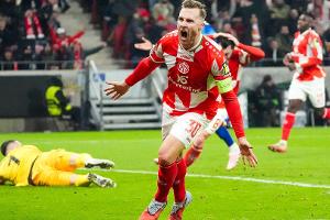 Widmer und Co. schreiben Geschichte: Mainz im Achtelfinale