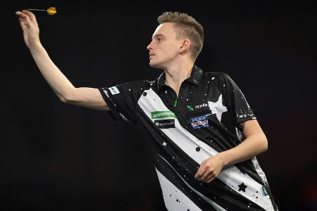 Darts-WM: Pietreczko nach Nervenkrimi in Runde drei