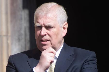 Ex-Prinz Andrew: Brisante Fotos im Epstein-Fall veröffentlicht