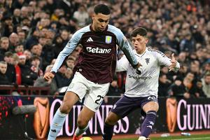 Auch ManUnited besiegt: Villas Weihnachtsmärchen geht weiter