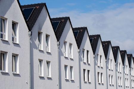 Wohneigentum in Deutschland wird zunehmend teurer. (Symbolbild)