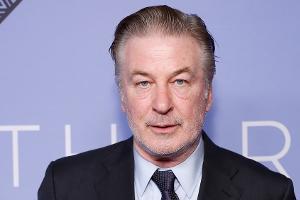 Alec Baldwin: Tödlicher "Rust"-Unfall "hat mir zehn Jahre genommen"