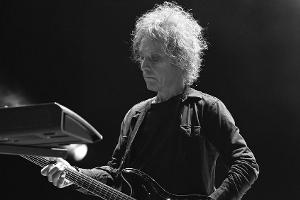 "Wird uns sehr fehlen": The Cure trauert um Gitarrist Perry Bamonte