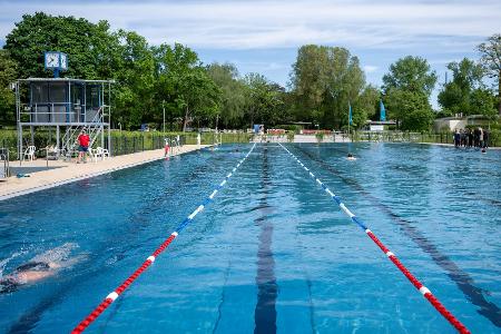 Der Klassiker - mehr Sport - darf natürlich auf keiner Liste der guten Vorsätze fürs neue Jahr fehlen. (Symbolbild)