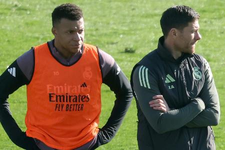 Knieverletzung: Mbappé muss mindestens drei Wochen pausieren