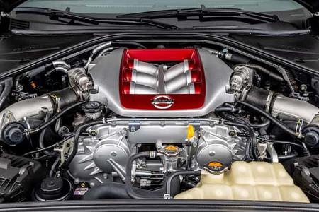 Nissan GT-R R35 Black Edition - Sebastian Vettel