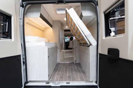 Forster Livin' Up Pro 599 (2026), Stauraum, Bett hochgeklappt