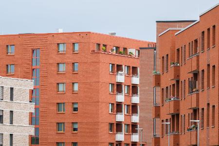 Mehr Single-Haushalte und steigende Immobilienpreise: Neubauwohnungen werden wieder kleiner. (Symbolbild)