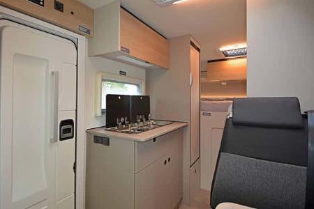 LMC Tracer, Teilintegriert, LMC Tracer V 600, Wohnmobil