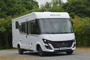 f_Rapido-850F_Front_Außenansicht