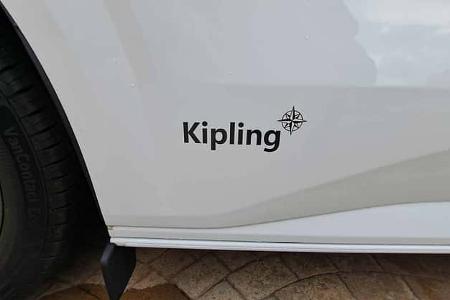 Neuer Westfalia Kipling auf Ford Transit Custom Schriftzug Kipling mit Logo