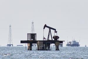 Venezuela wird die Einnahmen aus seinen Öl-Geschäften mit den USA Trump zufolge nur in US-Produkte investieren. (Archivbild)