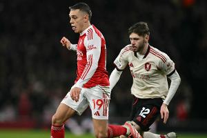 England: Arsenal stolpert gegen Liverpool