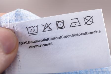 Kleideretikett gibt Auskunft