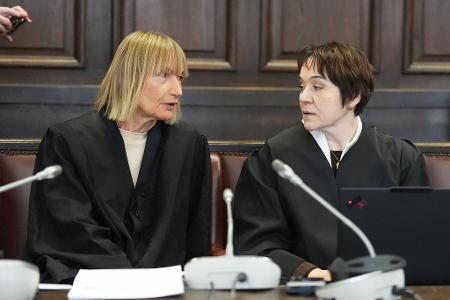 Die Verteidigerin des Angeklagten nennt die Vorwürfe haltlos und konstruiert.