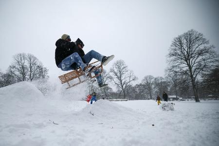 Immerhin herrschen nun perfekte Verhältnisse für alle, die Spaß am Schnee haben. 