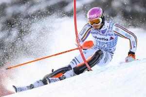 Slalom in Adelboden: Straßer weit zurück
