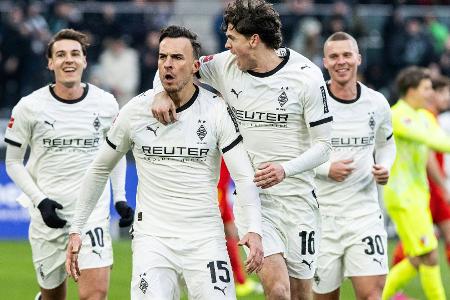 Augsburg im Winterschlaf: Gladbach vergrößert Baums Sorgen