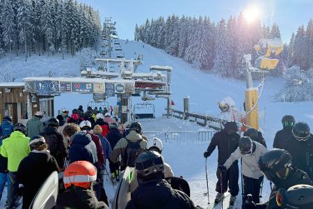 Das strahlend schöne Sonntagswetter wurde von vielen Freizeitsportlern genutzt.