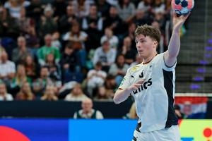 Vor EM-Start: Handballer bangen um Lichtlein