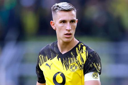 ABWEHR: Nico Schlotterbeck (Borussia Dortmund) - Der FC Bayern hat Nationalspieler Nico Schlotterbeck laut übereinstimmenden fest im Blick, der BVB will derweil unbedingt mit seinem Top-Innenverteidiger vorzeitig verlängern. Kommt es nicht zu einer Einigung, dürften die Spekulationen um einen Wechsel nach München schnell an Fahrt aufnehmen.
