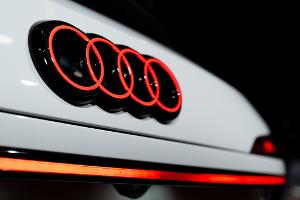 Audi hat 2025 weniger Autos verkauft, zum Jahresende geht die Tendenz aber nach oben. (Archivbild)