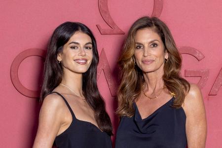Kaia Gerber mit ihrer Mutter Cindy Crawford