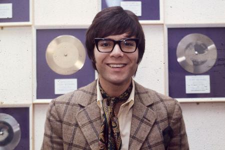 Harry Rodger Webb alias Cliff Richard