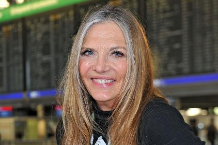 Katzenfutter im Koffer: Zoll stoppt Nicole Belstler-Boettcher