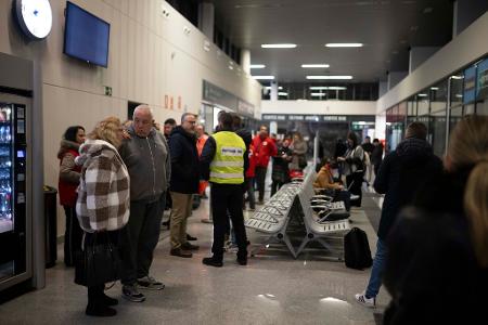 Das Königshaus in Madrid, der Papst und Ursula von der Leyen sprachen ihr Beileid aus.