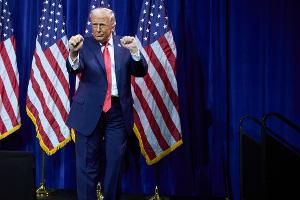 Für ihn sind viele seiner durchgesetzten Zölle eine Freude: US-Präsident Donald Trump. (Archivbild)