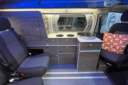 Fischer, Campervan, VW Transporter, Innenraum, Sitzplätze, Küche