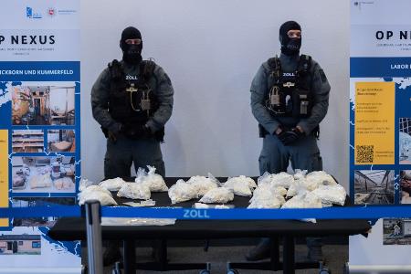 Im Rahmen internationaler Ermittlungen sind auch in Deutschland mehrere Drogenlabore entdeckt worden.