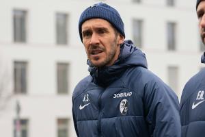 Gegen Maccabi: Schuster will Fokus auf das "Sportliche" legen