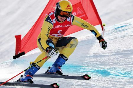 Skicrosserin Maier rast aufs Podest