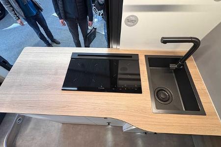 Hannes Camper, Van 64, Küchenzeile, Herd, Spüle