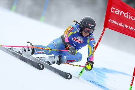 Riesenslalom in Spindlermühle: Hector in Führung